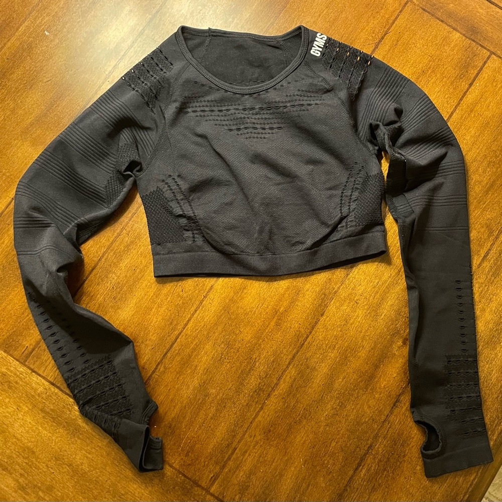 Gymshark Black long sleeve crop